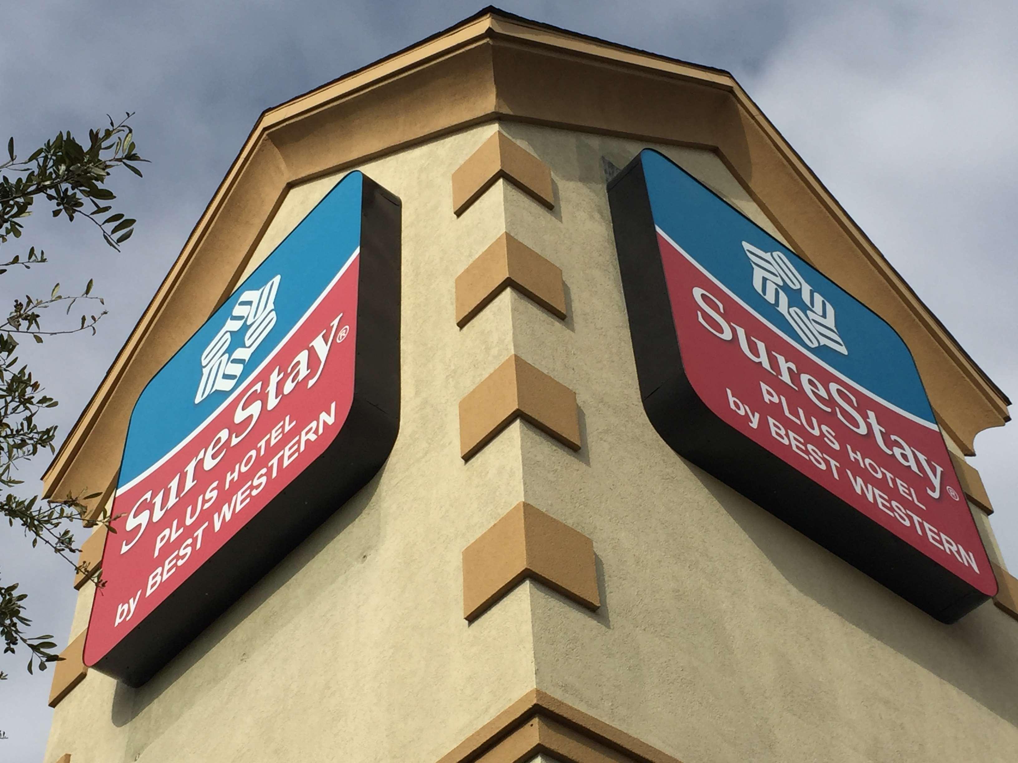Surestay Plus By Best Western Fort Worth Benbrook Bagian luar foto