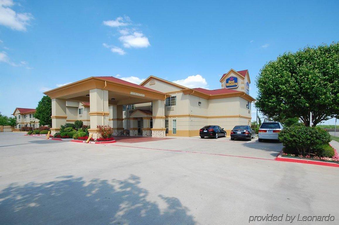 Surestay Plus By Best Western Fort Worth Benbrook Bagian luar foto